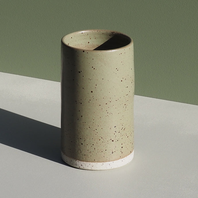 Cylinder L