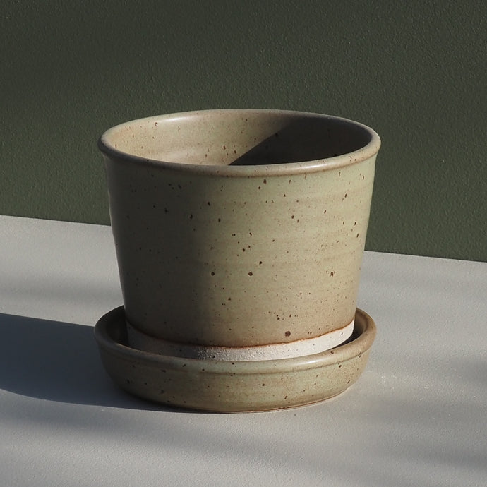 Planter L