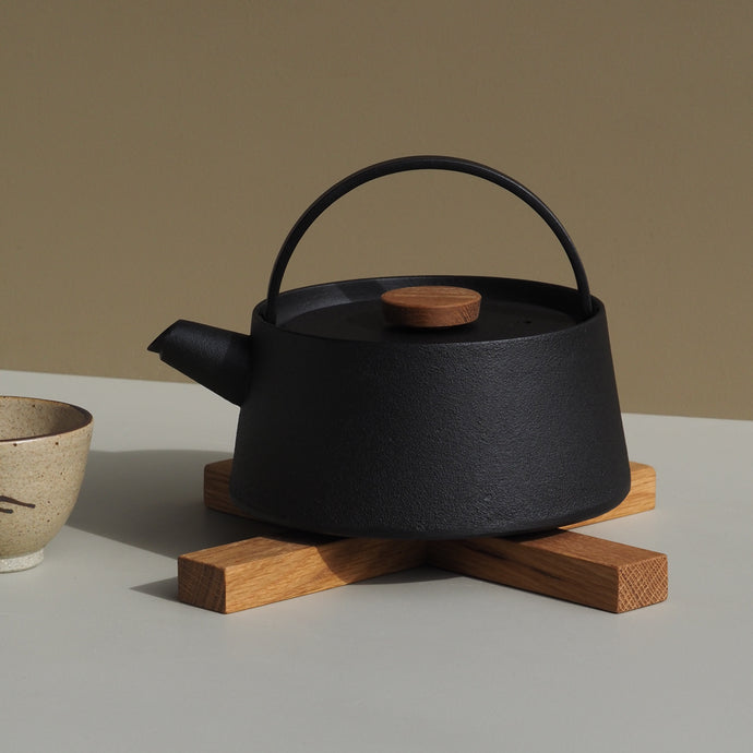 Tetu Cast Iron Kettle